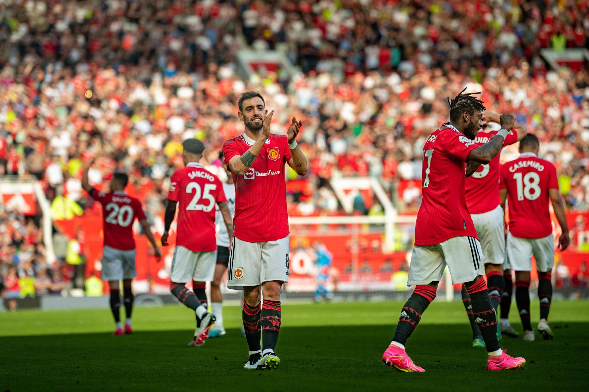 展现了他仍 展现了他仍